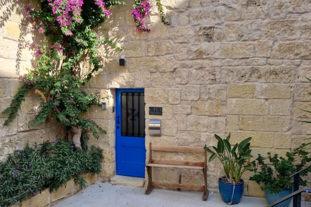 Cozy 1 Bedroom House In Iz-Żejtun エクステリア 写真